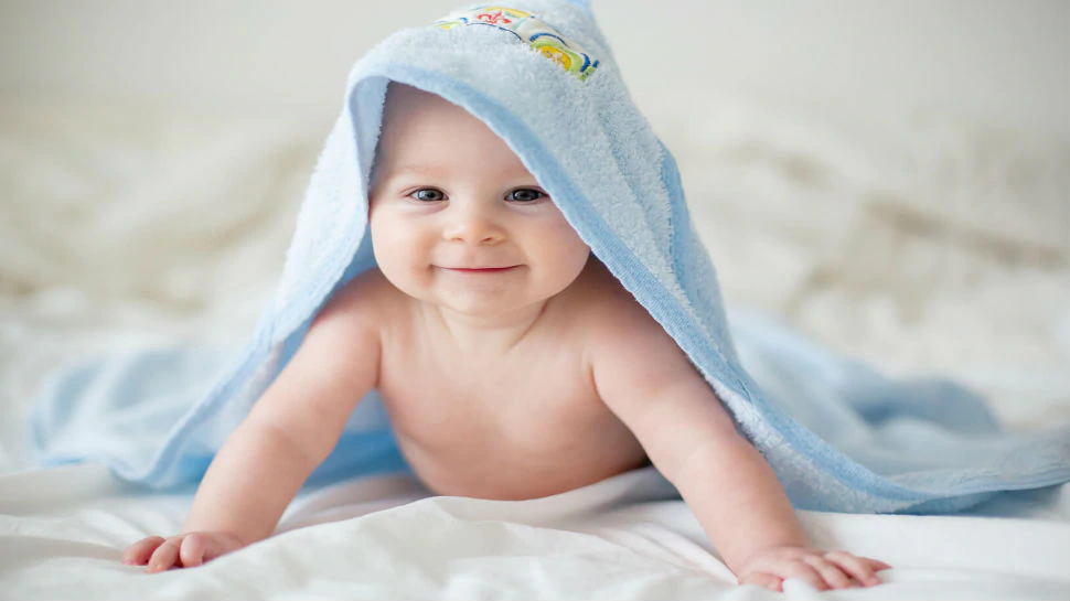babies vomiting after breastfeeding know what is the reason | स्तनपान के बाद उल्टी कर देता है छोटा बच्चा? जानिए इसकी वजह और उपाय