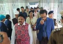 Health Minister meeting burnt student at IGH during hospital visit