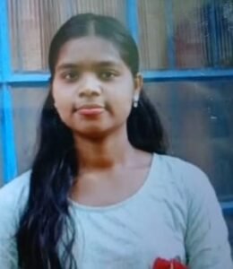Rajgangpur student Shruti death case protest outside IGH Rourkela