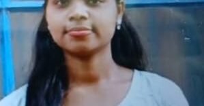 Rajgangpur student Shruti death case protest outside IGH Rourkela