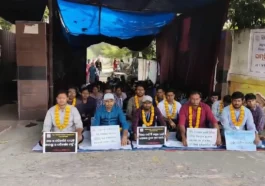 Students on hunger strike at Rourkela AYUSH Medical College demanding 5-point demands