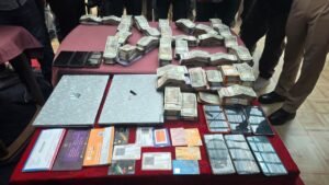 Online betting gang arrested in Rourkela with seized cash and Mahindra Thar