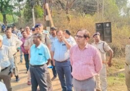 Rourkela DRM Tarun Huria inspecting automatic sensor railway gate