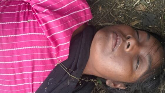 Police investigating girl dead body found in bushes at Vedvyas Rourkela